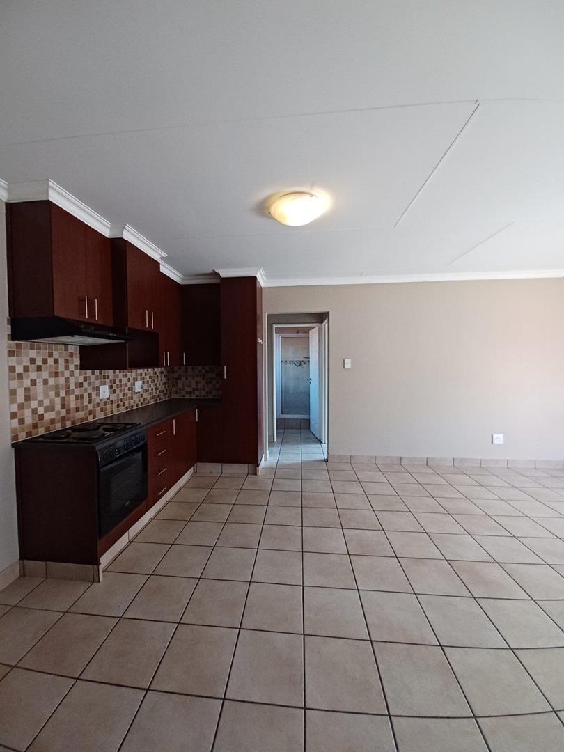 To Let 2 Bedroom Property for Rent in Langenhovenpark Free State